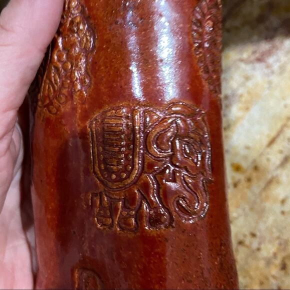 Signed boho elephant Ceramic Vase - Picture 7 of 9
